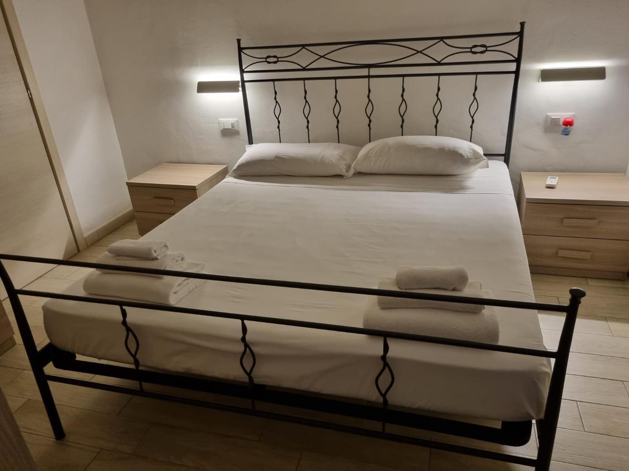 La Casa Di Laura Apartment Tortoli Bagian luar foto