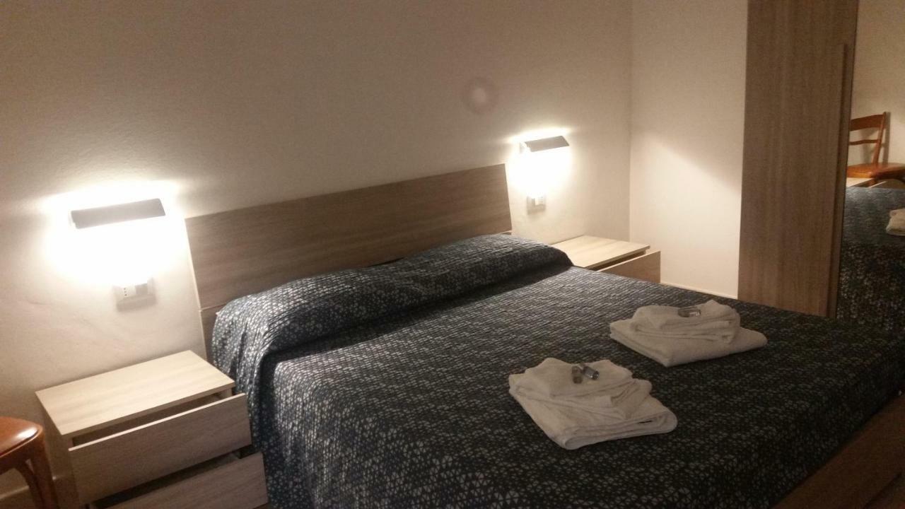 La Casa Di Laura Apartment Tortoli Bagian luar foto